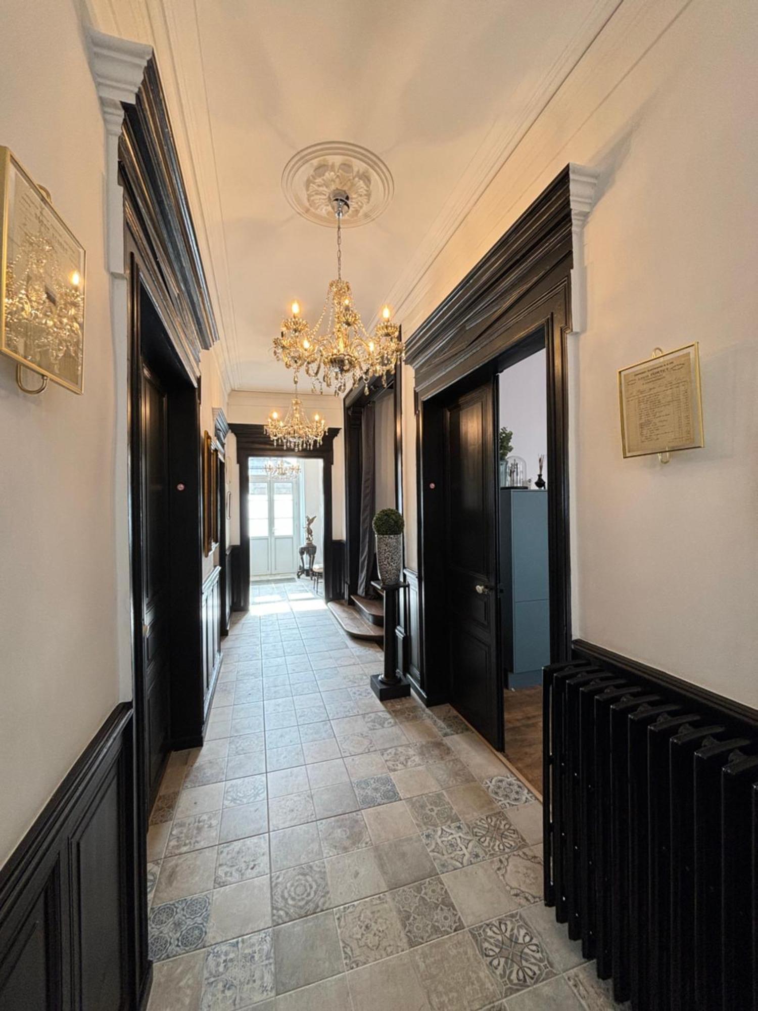 Maison A La Guitarde - Hotel Particulier Hippolyte Châteauroux المظهر الخارجي الصورة