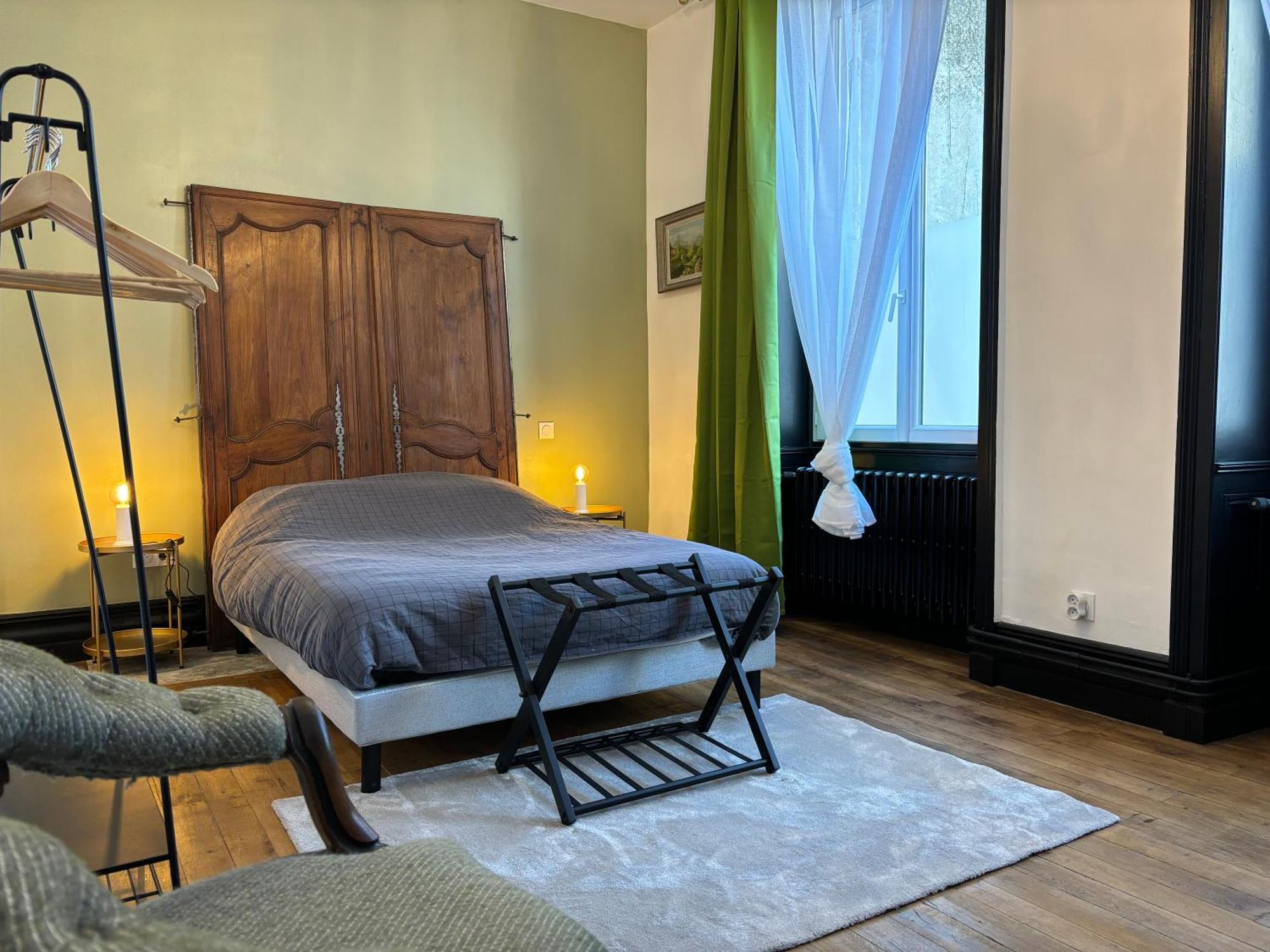 Maison A La Guitarde - Hotel Particulier Hippolyte Châteauroux المظهر الخارجي الصورة